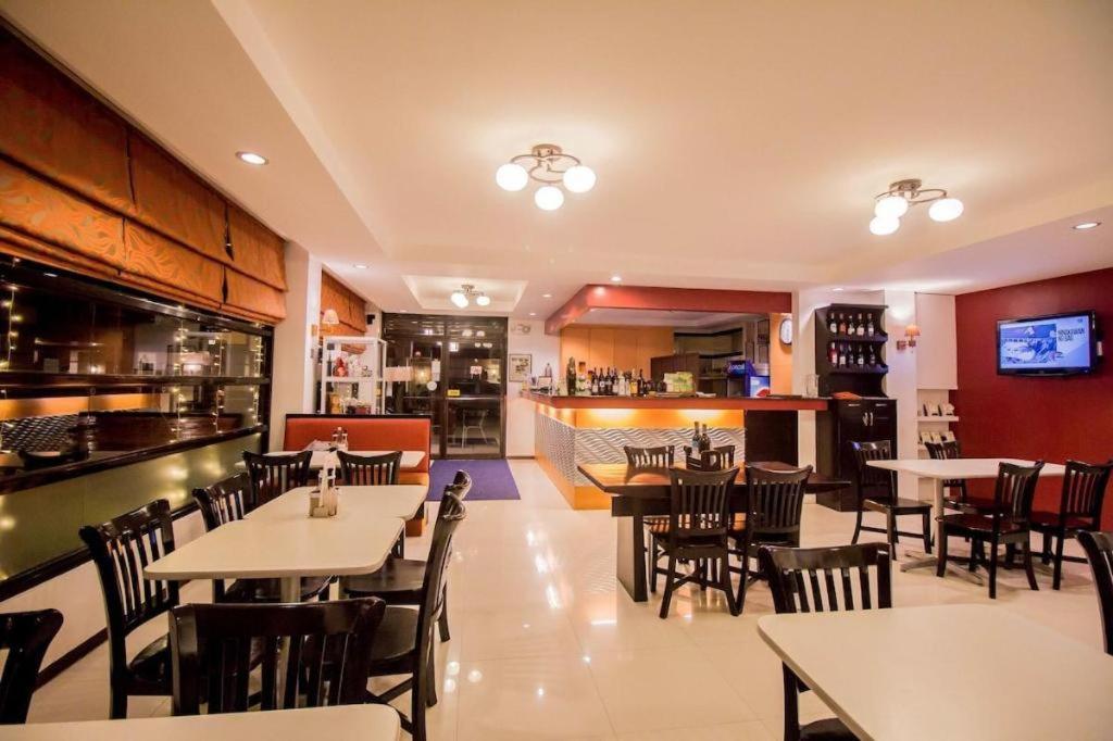 The Red Palm Suites And Restaurant Butuan City Zewnętrze zdjęcie